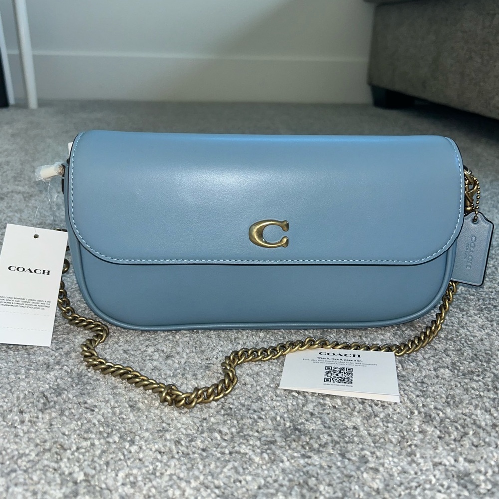 NWT COACH Brook Flap Chain Bluebell